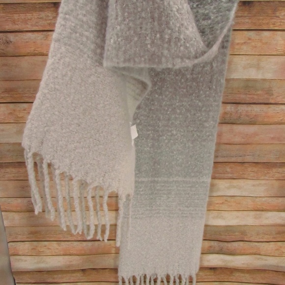 MerSea Oversize Ombre Fringe Scarf W:21.5" x L:79" - Picture 10 of 14